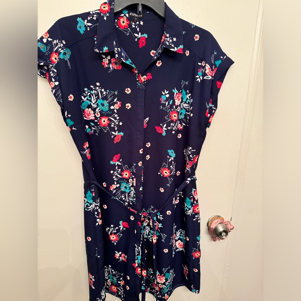 Women’s Express Dress Size Large